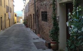 Casa Contadina in borgo medievale, Tuscany